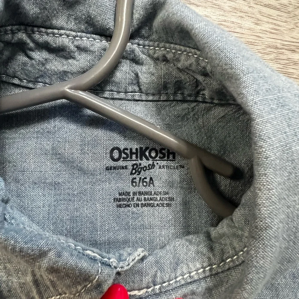 Boys size 6 Jean button up top by Oshkosh